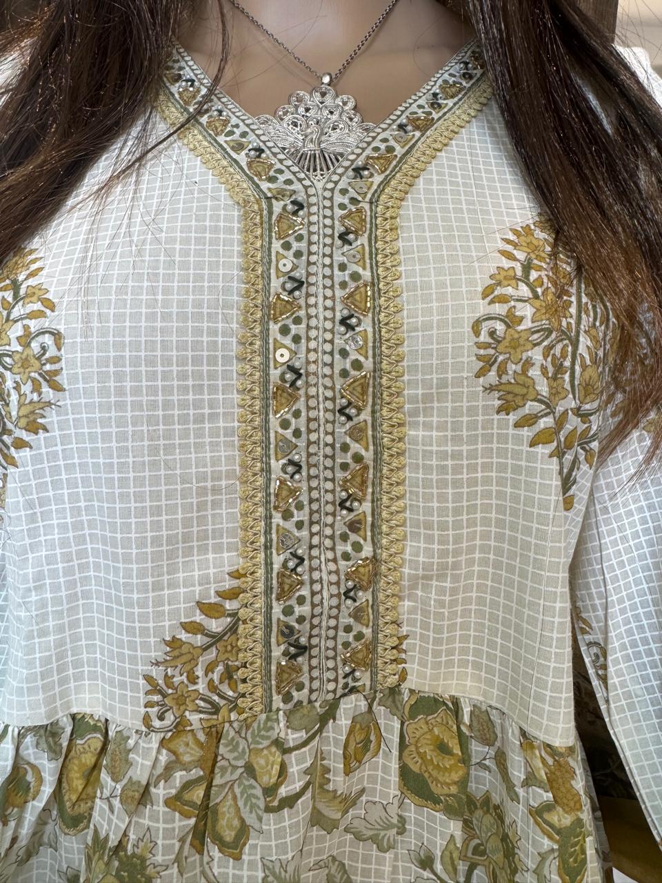 Offwhite Checkmate and Floral Print Kurta Set