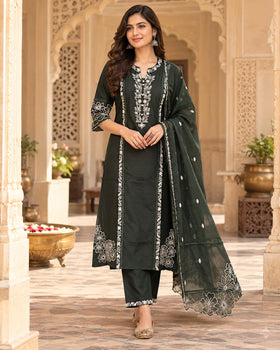 Noor Green Embroidered Cotton Kurta Set