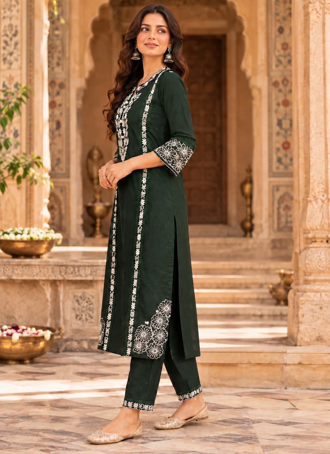 Three-piece deep green cotton kurta, pant and dupatta set for women
