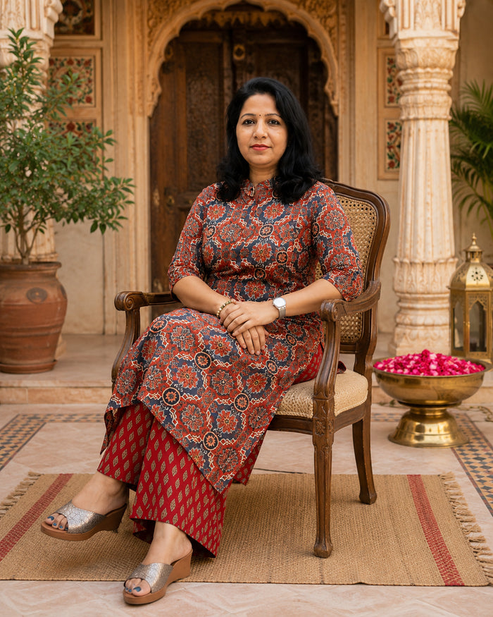 Elbow-length sleeve maroon heritage printed kurta palazzo set