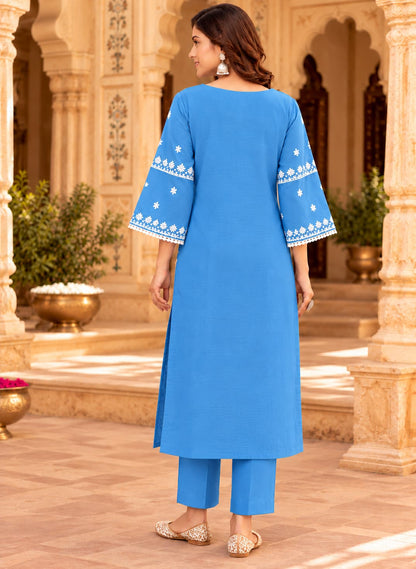Powder blue dupatta with embroidered border and scalloped lace edge