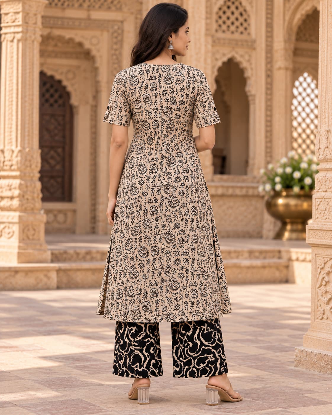Coordinated printed cotton palazzo from the Rangrez black kurta set