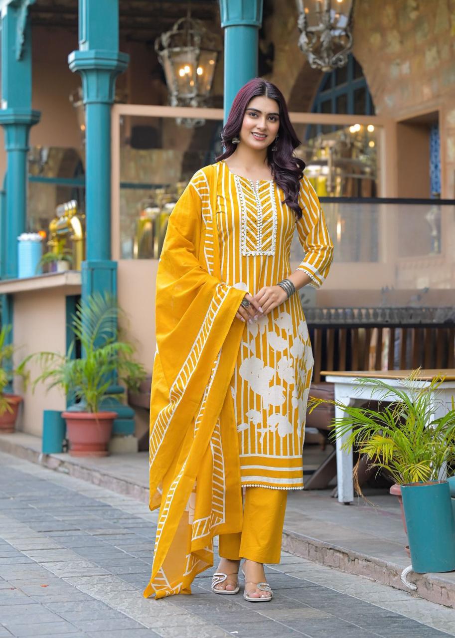 Mustrad_Yellow_kurta_set2