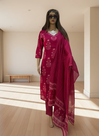 Pink Cotton Print Kurta Set 5