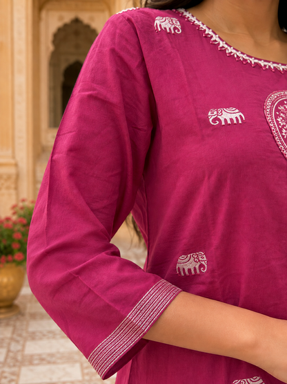 Pink_kurtaset