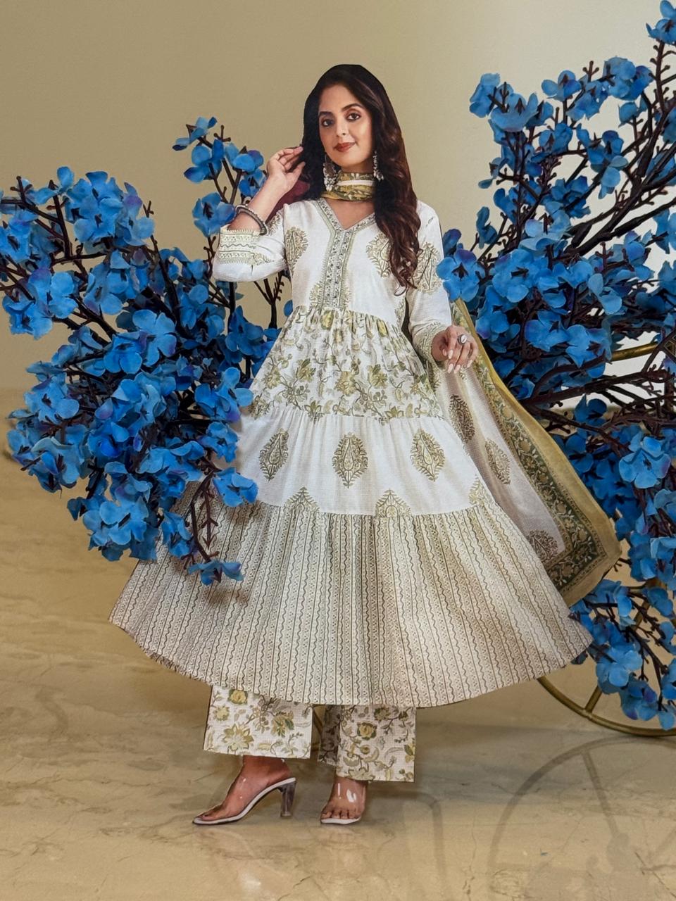 Offwhite Checkmate and Floral Print Kurta Set