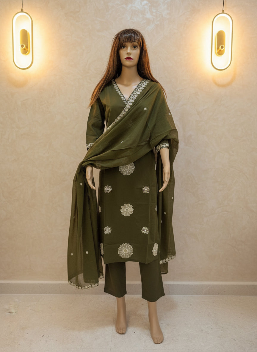 Forest Glow Thread-Work Kurta Set