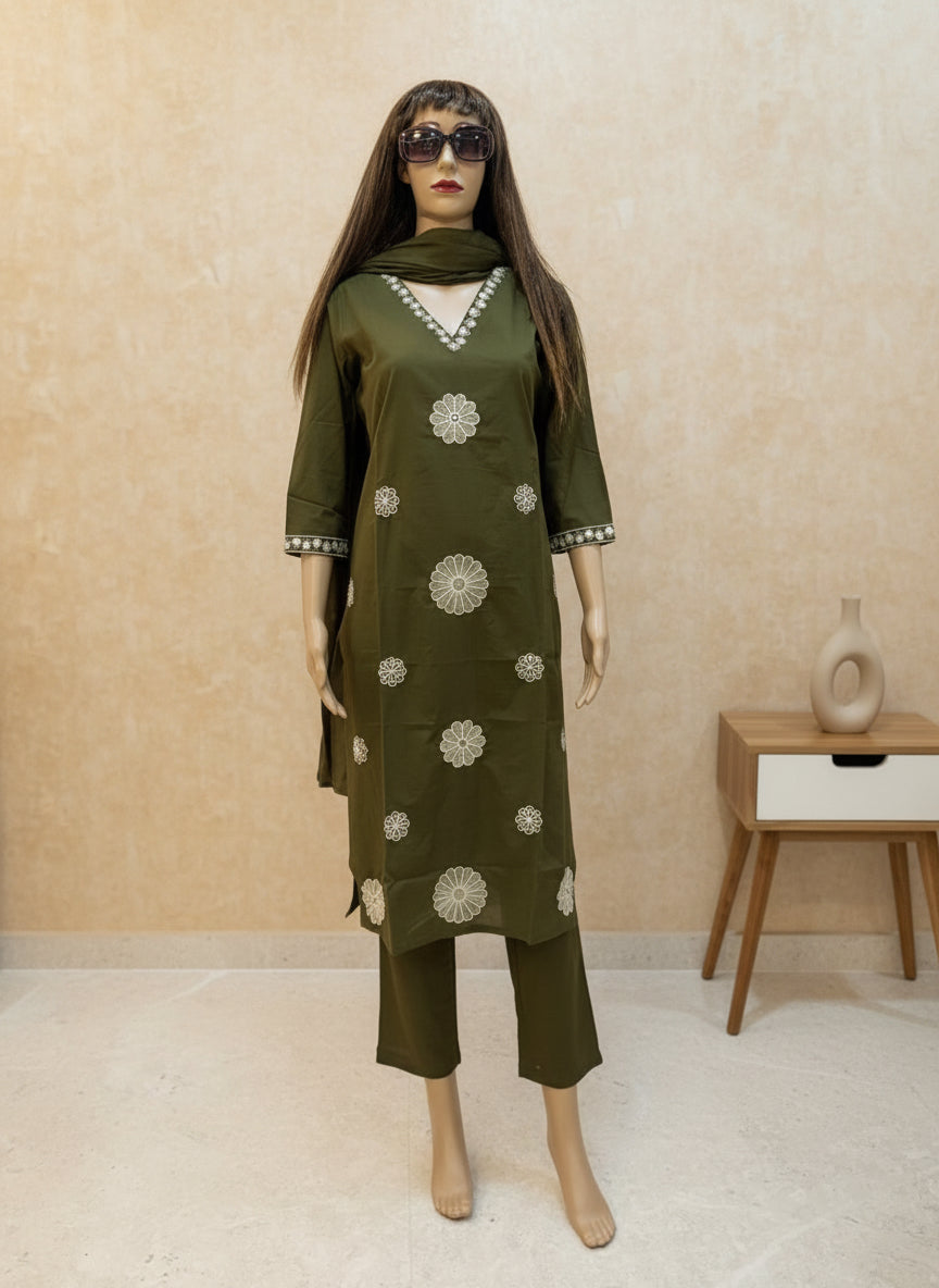 Forest Glow Thread-Work Kurta Set