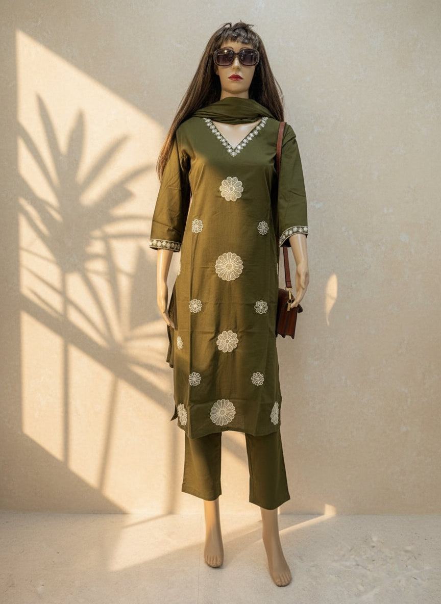 Forest Glow Thread-Work Kurta Set