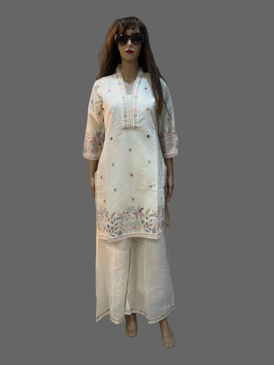 Ivory Garden Embroidered Kurta Set