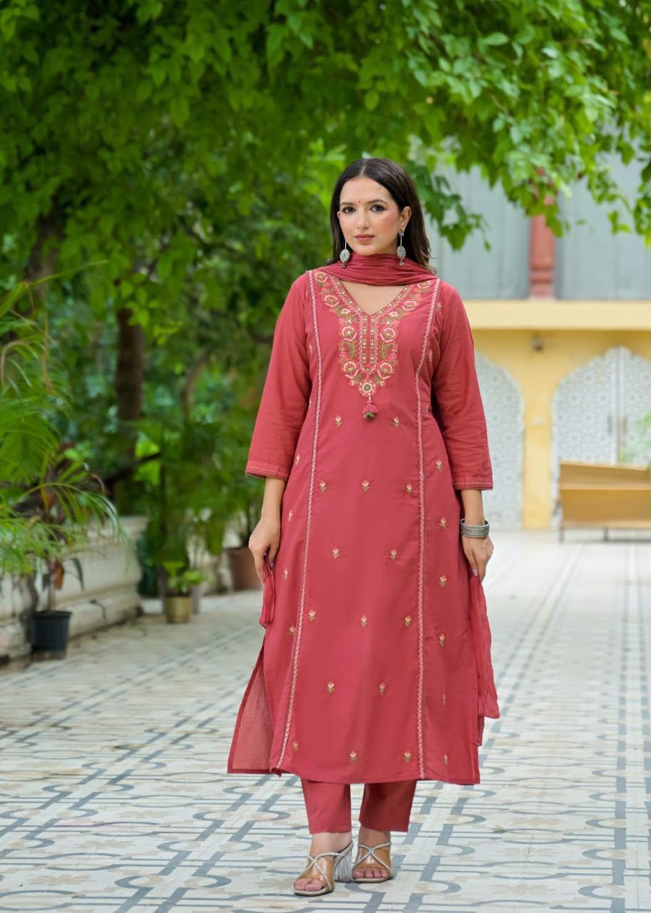 Kusum Gajari Pink Embroidered Cotton Kurta Set